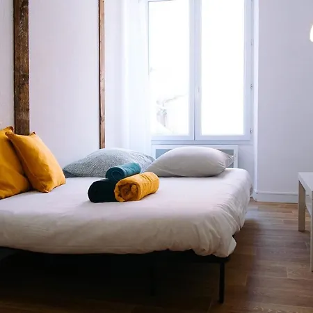 Apartment Le Basque - Superbe Studio Au Coeur De La Poitiers